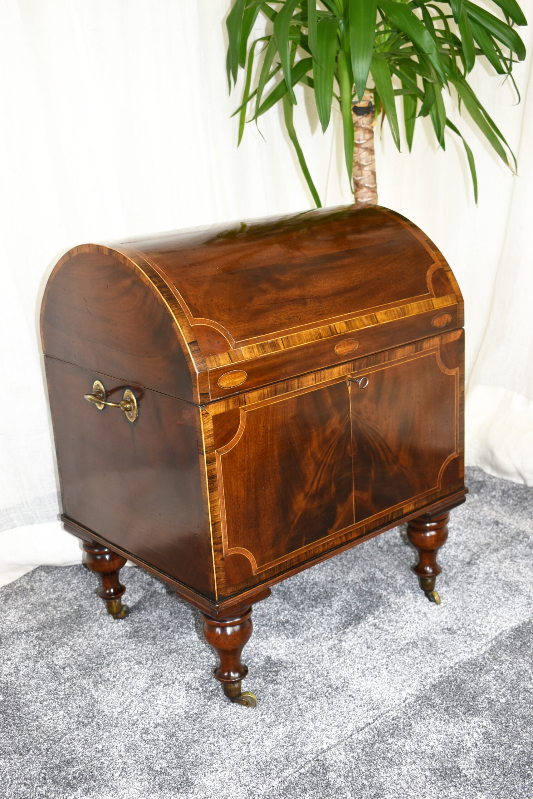 George III cellarette